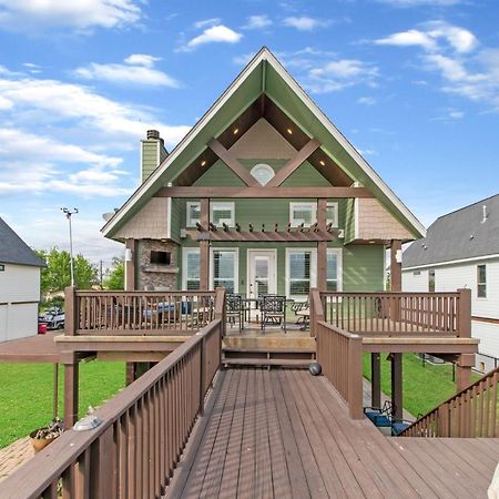 Luxury Waterfront Home Family And Pet Friendly Near Surfside Beach 11 Mins Freeport Exterior foto