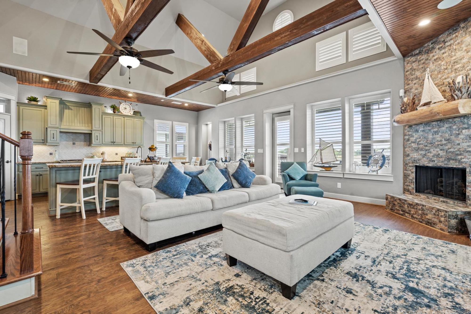 Luxury Waterfront Home Family And Pet Friendly Near Surfside Beach 11 Mins Freeport Exterior foto